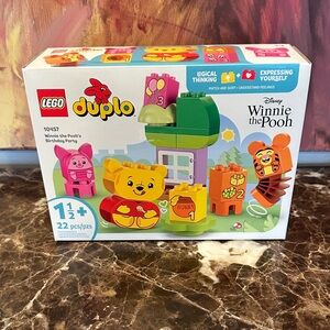 LEGO DUPLO Winnie the Pooh Celebration Set with Green and Orange